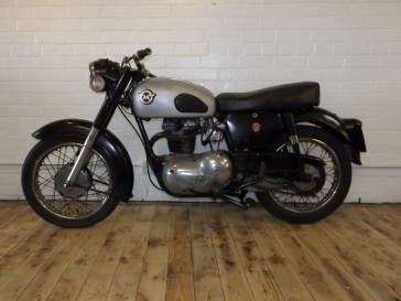 10418 - Matchless G2 250